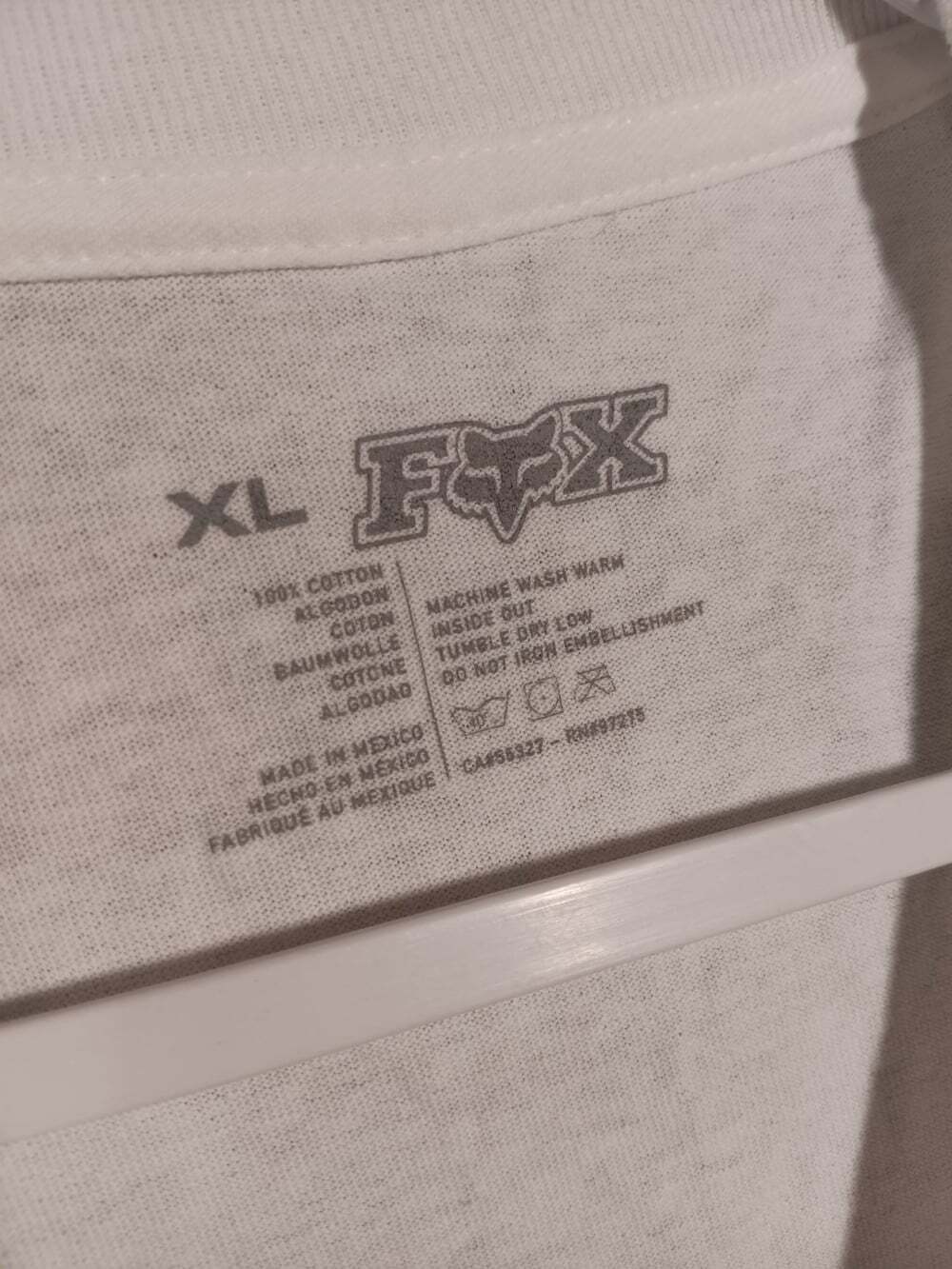 Fox Racing Men’s XL White Tee Blue Graphic Short Sleeve Crew Neck Cotton Shirt - Picture 4 of 4